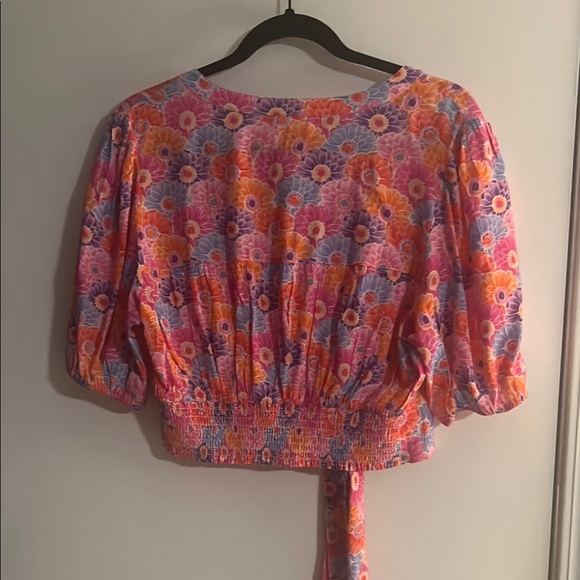 Floral Tie-Front Blouse - Picture 6 of 6